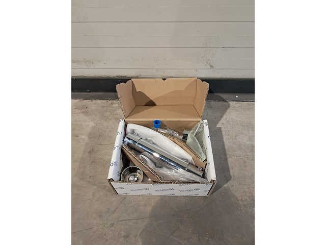 Partij sanitair goederen, o.a. villeroy&boch, novellini, zehnder, vasco & grohe - afbeelding 9 van  92