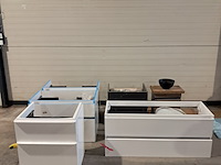 Partij sanitair goederen, o.a. villeroy&boch, novellini, zehnder, vasco & grohe - afbeelding 12 van  92