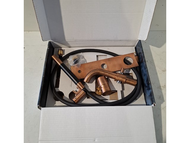 Partij sanitair goederen, o.a. villeroy&boch, novellini, zehnder, vasco & grohe - afbeelding 49 van  92