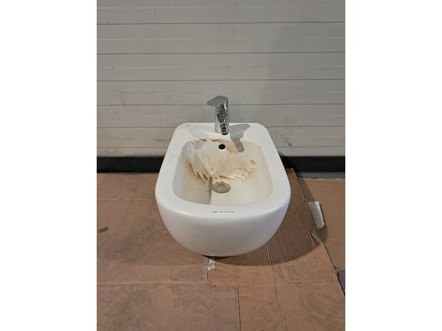 Partij sanitair goederen, o.a. villeroy&boch, novellini, zehnder, vasco & grohe - afbeelding 2 van  80