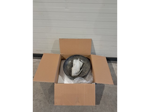 Partij sanitair goederen, o.a. villeroy&boch, novellini, zehnder, vasco & grohe - afbeelding 7 van  80