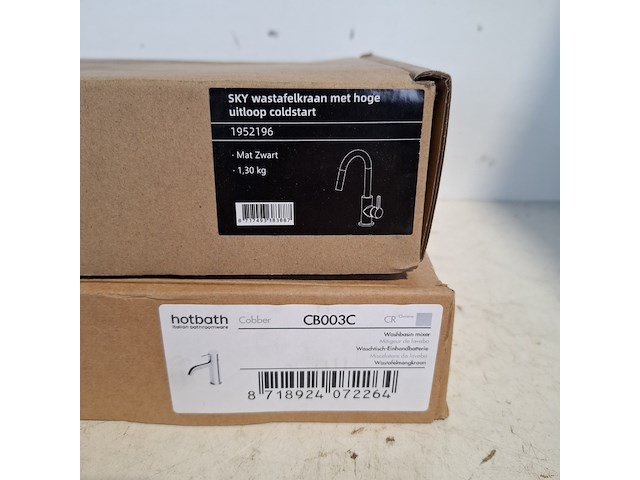 Partij sanitair goederen, o.a. villeroy&boch, novellini, zehnder, vasco & grohe - afbeelding 46 van  80