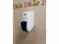 Partij sanitair / hygiëne artikelen - afbeelding 4 van  11