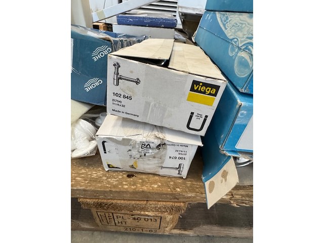 Partij sanitair o.a. grohe en geberit - afbeelding 2 van  15