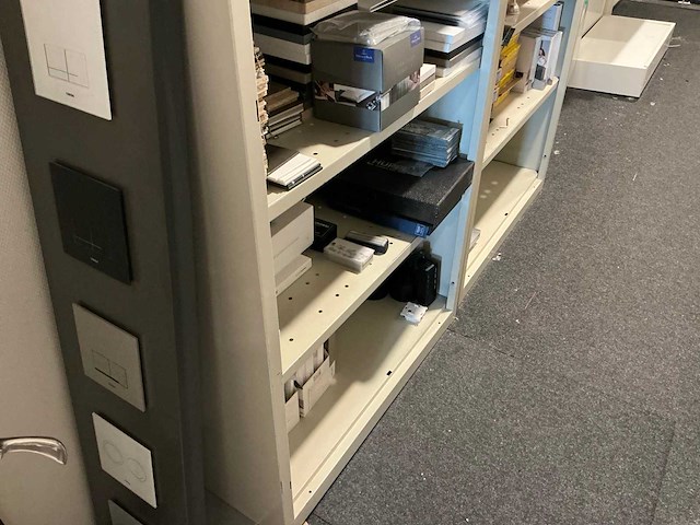 Partij sanitair showroom producten (2x) - afbeelding 1 van  3