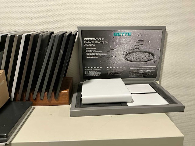 Partij sanitair showroom producten (2x) - afbeelding 3 van  3