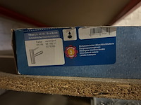 Partij sanitair toebehoren, kraan - afbeelding 4 van  4