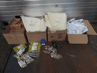 Partij sanitair toebehoren - afbeelding 1 van  10