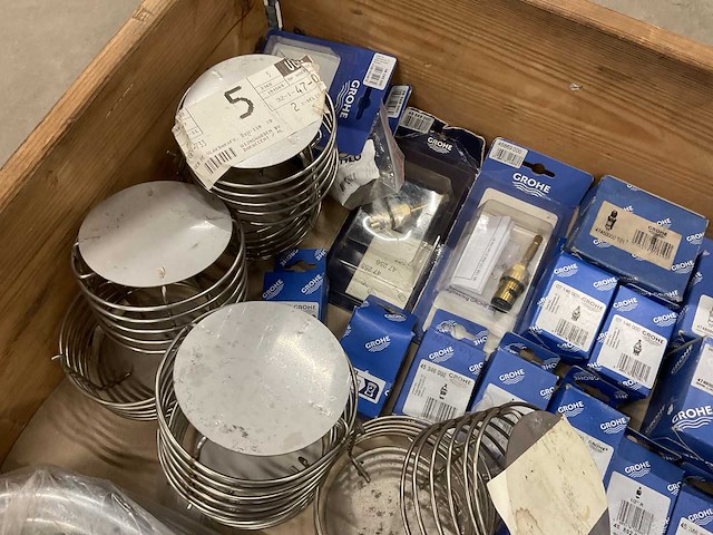 Partij sanitair toebehoren - afbeelding 6 van  6