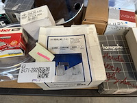 Partij sanitair/badkamer accessoires en toebehoren w.o. clou, grohe, hansgrohe, fischer - afbeelding 5 van  7