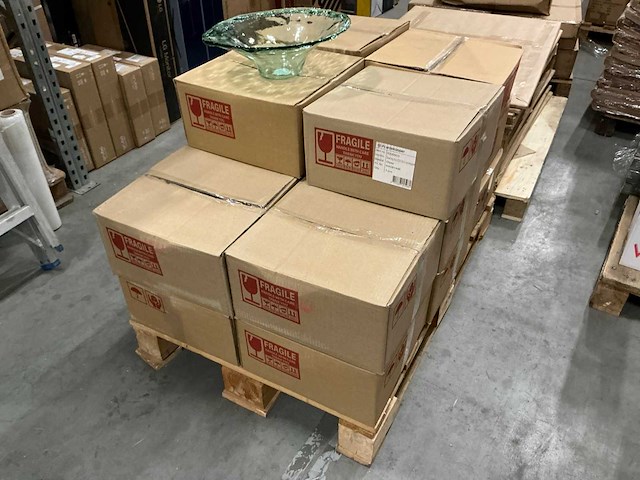 Partij schaal hoog vila d37,5/h12cm groen transparant (48x) - afbeelding 4 van  5