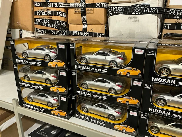 Partij schaalmodel auto’s (nissan 350z/classic rally/mercedes-benz sls amg) (34x) - afbeelding 3 van  5