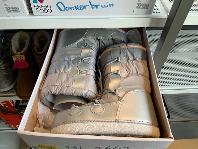 Partij schaatsen & snowboots - afbeelding 4 van  6