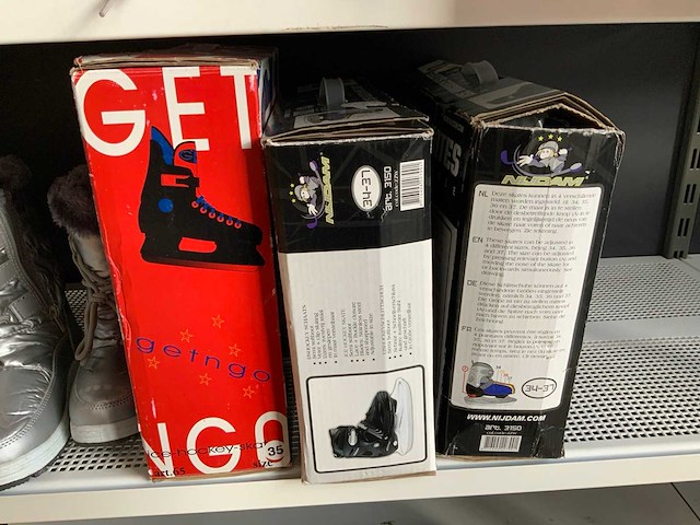 Partij schaatsen & snowboots - afbeelding 6 van  6