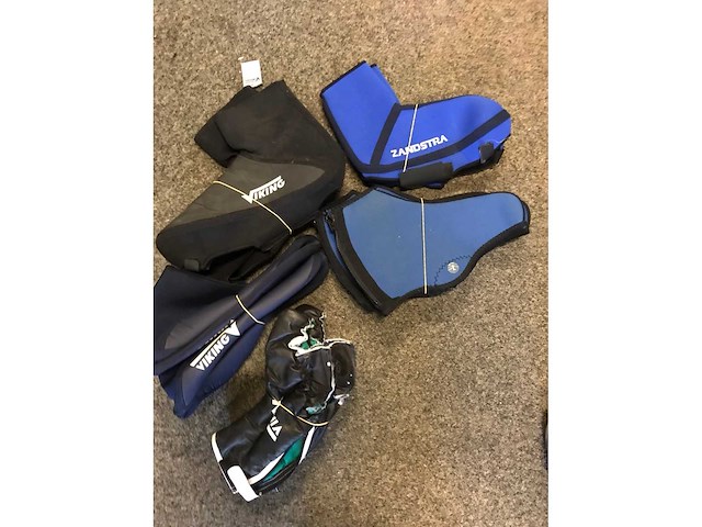 Partij schaatshoezen - afbeelding 2 van  3