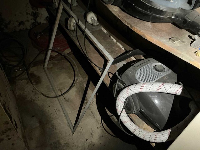 Partij schadematerialen - afbeelding 25 van  53