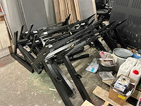 Partij schadematerialen - afbeelding 23 van  53