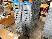 Partij schäfer magazijnbakken - afbeelding 1 van  5