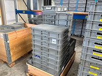 Partij schäfer magazijnbakken - afbeelding 1 van  4