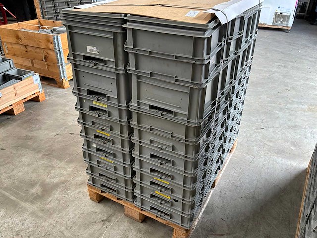 Partij schäfer magazijnbakken - afbeelding 3 van  3