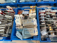 Partij schakel en aansluitmateriaal - afbeelding 3 van  42