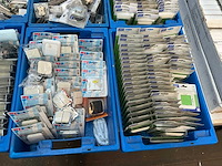 Partij schakel en aansluitmateriaal - afbeelding 15 van  19