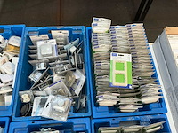 Partij schakel en aansluitmateriaal - afbeelding 16 van  19
