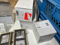 Partij schakelaars, stopcontacten & afdekplaten - afbeelding 8 van  25