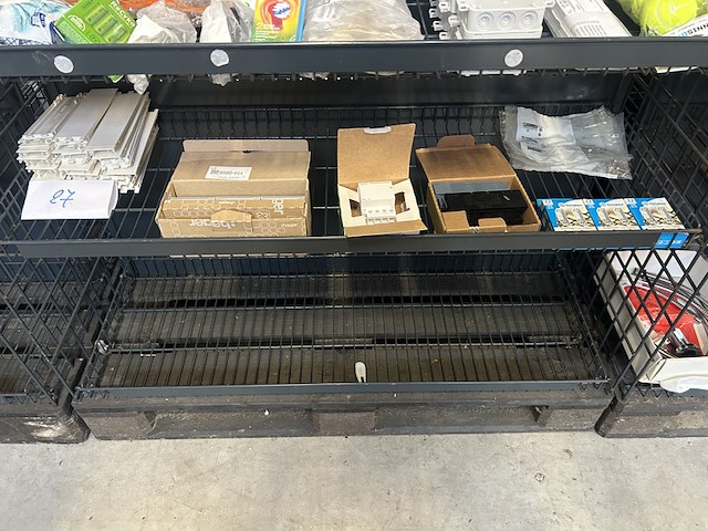 Partij schakelmateriaal w.o. hager, finder - afbeelding 1 van  9