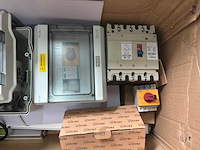 Partij schakelmateriaal - afbeelding 8 van  9