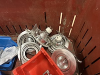 Partij schakelmateriaal - afbeelding 3 van  14