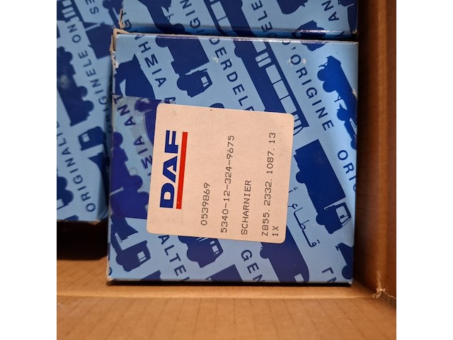 Partij scharnieren en onderdelen, o.a. daf - afbeelding 6 van  10