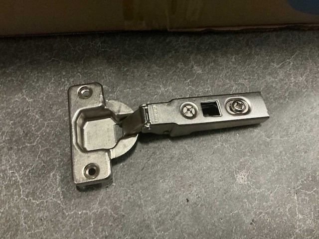 Partij scharnieren - afbeelding 2 van  3