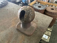 Partij scharnierpunten voor kipperbak - afbeelding 2 van  2