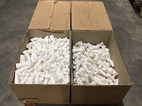 Partij schenktuiten met beluchting, ca. 1000 stuks - afbeelding 1 van  2