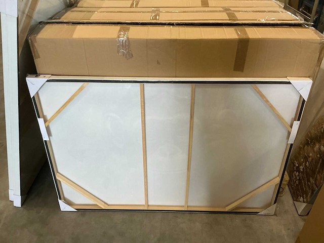 Partij schilderijen 120x80cm (20x) - afbeelding 1 van  3