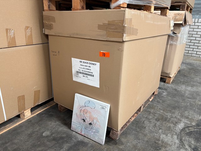 Partij schilderijen/wanddecoratie disney, canvas - afbeelding 1 van  4