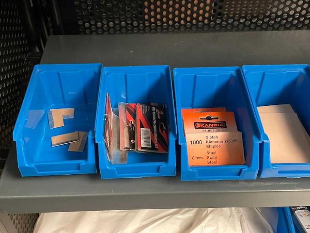 Partij schilders benodigdheden - afbeelding 8 van  12