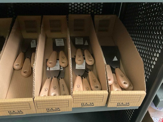Partij schilders benodigdheden - afbeelding 8 van  9