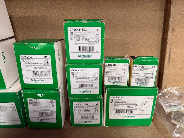 Partij schneider electric tesys/harmony schakelmateriaal - afbeelding 2 van  8