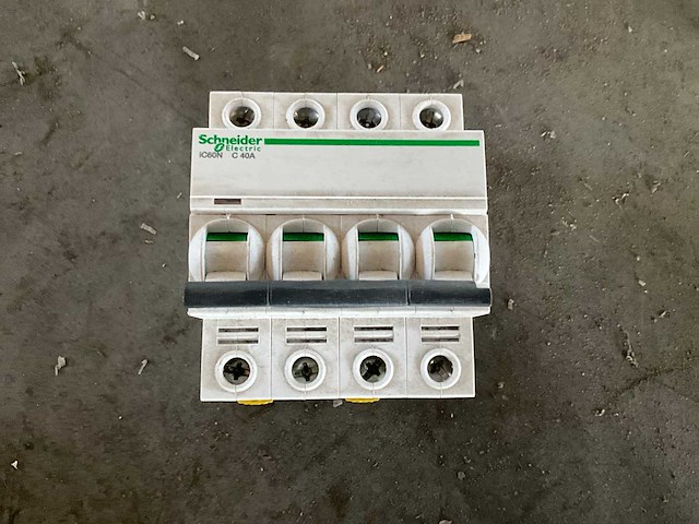 Partij schneider schakelmateriaal - afbeelding 10 van  12