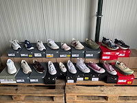 Partij schoenen (19x) - afbeelding 2 van  8