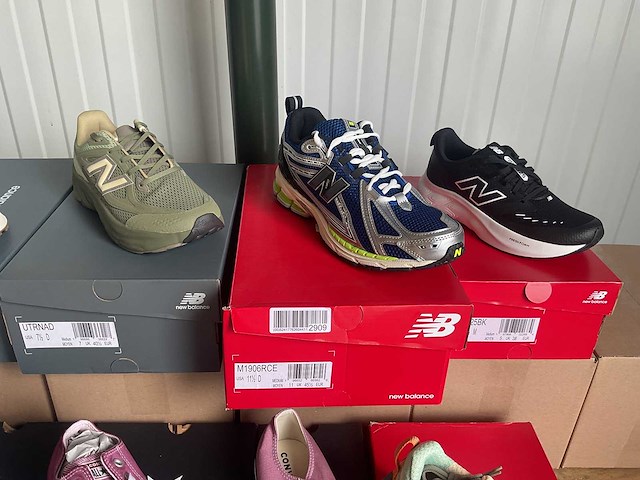 Partij schoenen (19x) - afbeelding 6 van  8