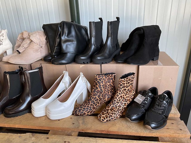 Partij schoenen (20x) - afbeelding 9 van  9
