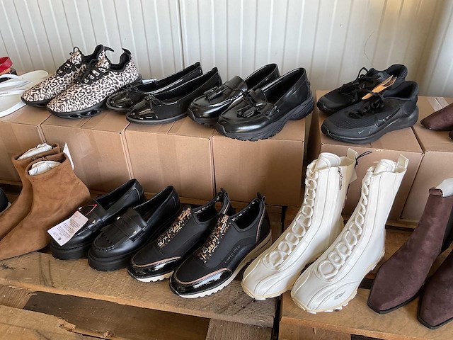 Partij schoenen (20x) - afbeelding 8 van  10