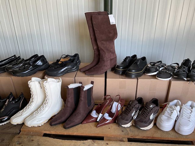 Partij schoenen (20x) - afbeelding 9 van  10