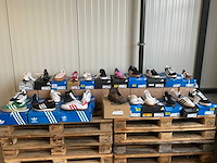 Partij schoenen (26x) - afbeelding 1 van  14