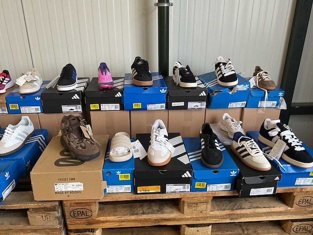 Partij schoenen (26x) - afbeelding 7 van  14