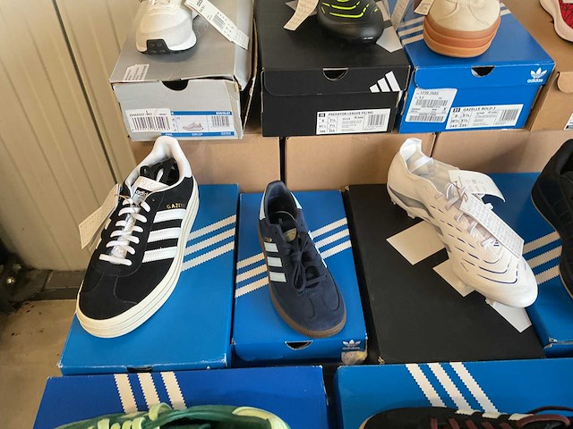 Partij schoenen (26x) - afbeelding 9 van  14