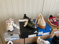 Partij schoenen (26x) - afbeelding 10 van  14